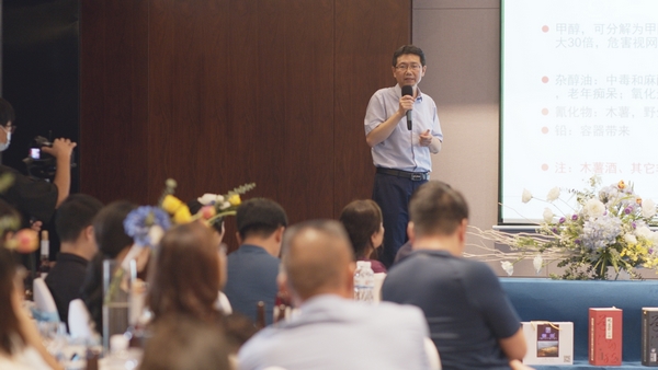 620684721 (复制).jpg