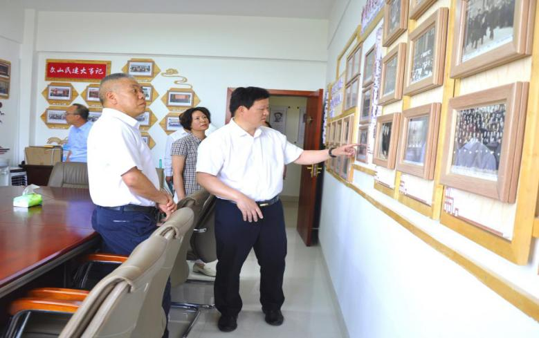 图片4.png 图片4.png