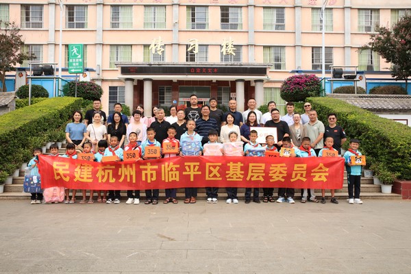 1374064964 (复制).jpg 1374064964 (复制).jpg