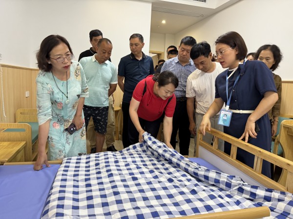 swwz44.jpg swwz44.jpg