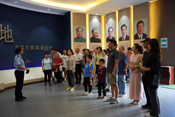 1852583105 (复制).jpg