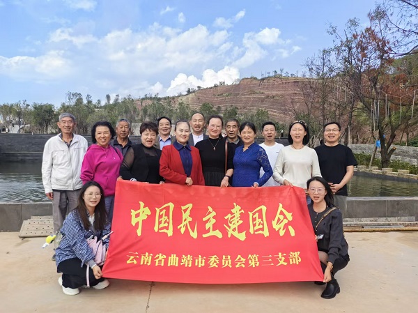 三支部500.jpg 三支部500.jpg