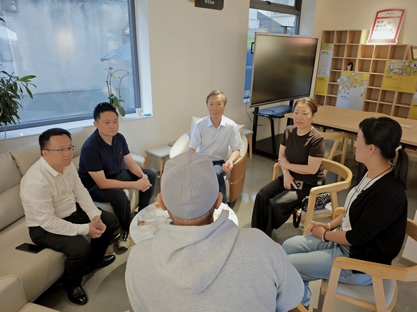 1296195595 (复制).jpg 1296195595 (复制).jpg