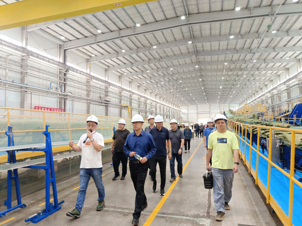 财经支部活动2025.8.1.jpg 财经支部活动2025.8.1.jpg