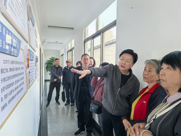 102902.jpg 102902.jpg