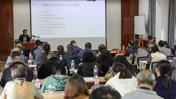 110602.jpg 110602.jpg