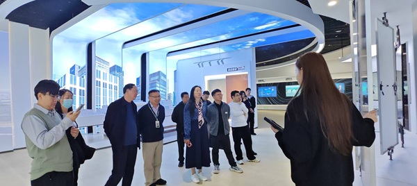 111703.jpg 111703.jpg