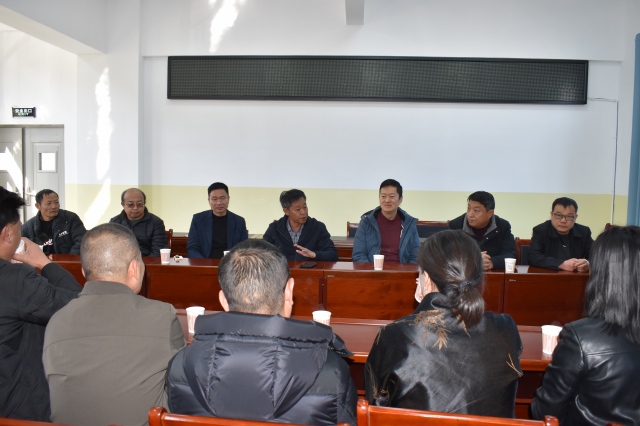 DSC_0111(1).jpg DSC_0111(1).jpg