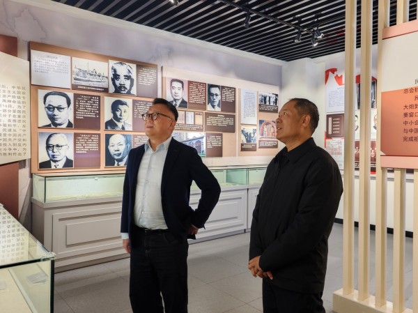 3dec31aed5b113602f087d1e1b39d1ac.jpg 3dec31aed5b113602f087d1e1b39d1ac.jpg