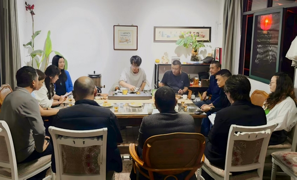 1951856009 (复制).jpg 1951856009 (复制).jpg