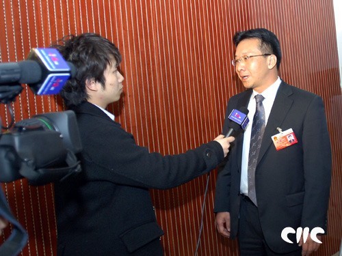 永盈彩票主委高峰：不负重托 认真履职