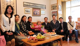 民建昆明市委领导看望赵桂馥