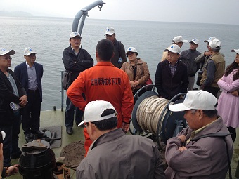 企基委二支部参观体验抚仙湖水下遗址科考