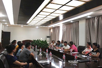 王宏副主委到民建文山州委调研