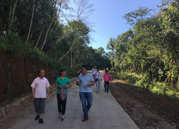 民建普洱市委开展重阳敬老活动