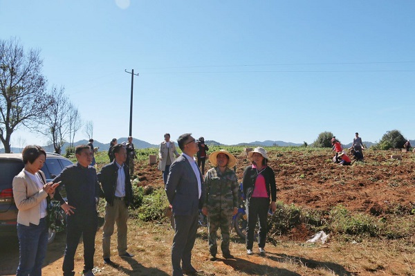 民建普洱市委赴宁洱开展脱贫攻坚民主监督调研