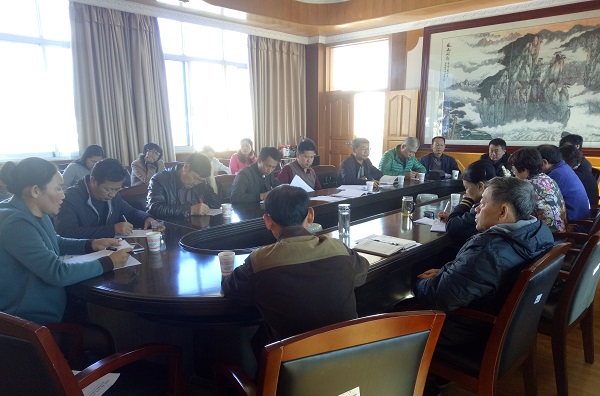 民建保山市委参加中共保山市委统战部召开的换届座谈会