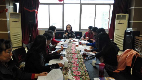 民建昆明市委妇委会召开工作会